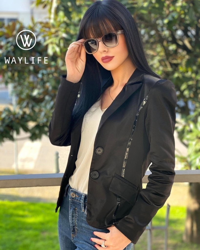Brand Ambassador- WAYLIFE – Fashion Icon Vera Von Monika